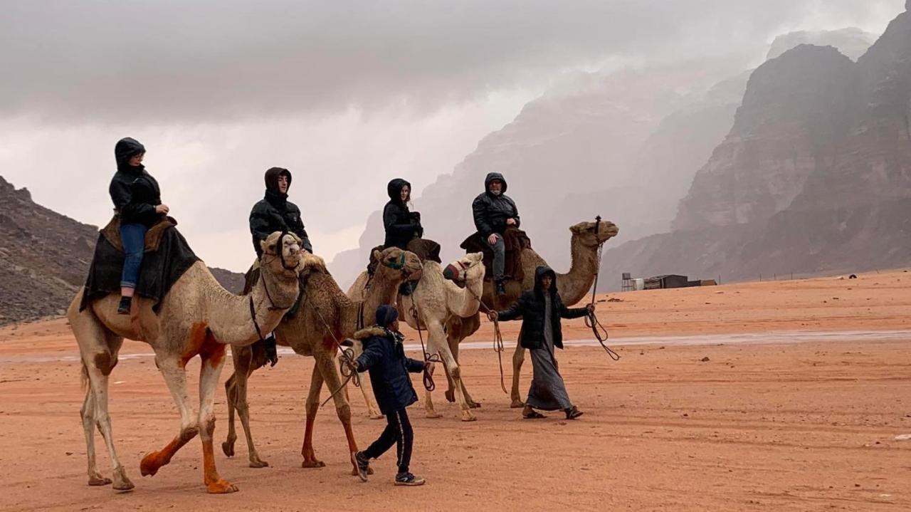 Wadi Rum Travel Camp Экстерьер фото