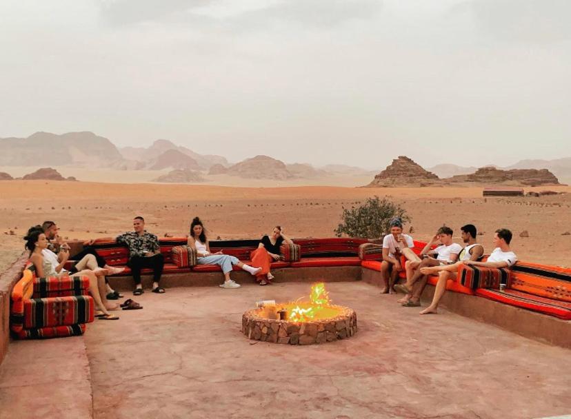 Wadi Rum Travel Camp Экстерьер фото
