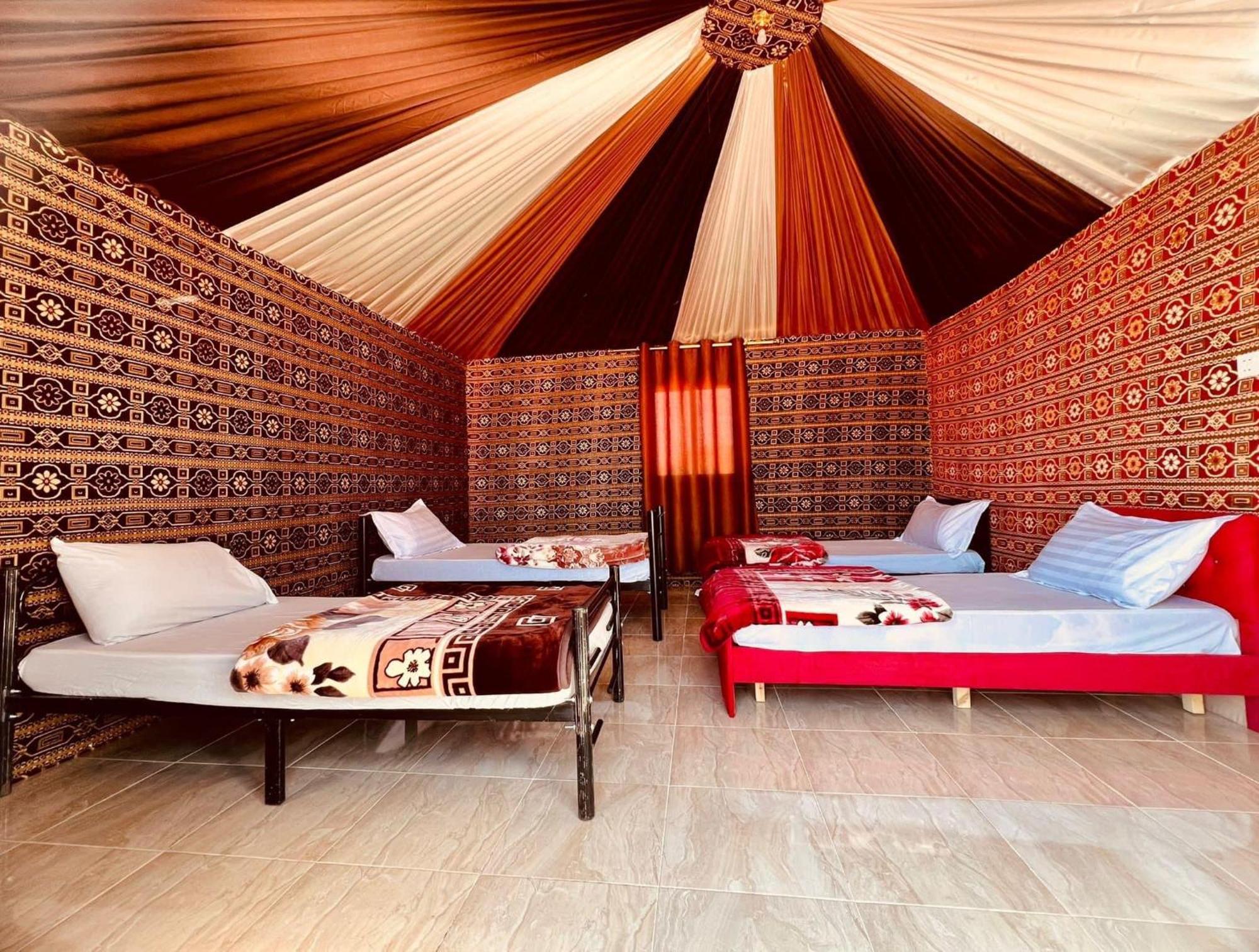 Wadi Rum Travel Camp Экстерьер фото